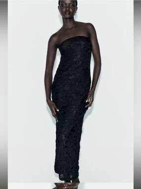 Zara body con black midi dress